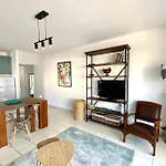 Cosy Appt 4* Face A Pontaillac - Parking & Wifi